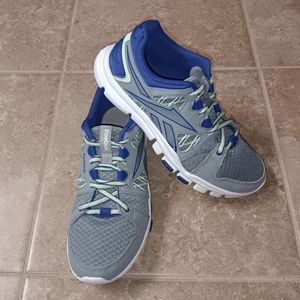 Reebok YourFlex Grey-Blue Running Shoes 6 Youth (7½W)